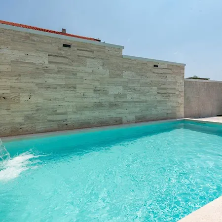 度假居 My Dalmatia - Pezer With Heated Swimming Pool, Sauna And Jacuzzi *
