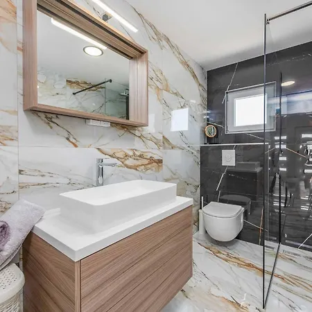 度假居 My Dalmatia - Pezer With Heated Swimming Pool, Sauna And Jacuzzi