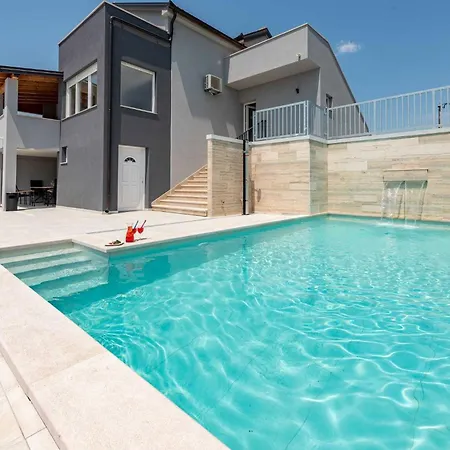 度假居 My Dalmatia - Pezer With Heated Swimming Pool, Sauna And Jacuzzi 本科瓦茨