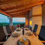 My Dalmatia - Pezer With Heated Swimming Pool, Sauna And Jacuzzi Prázdninový dům