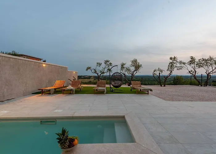 My Dalmatia - Pezer With Heated Swimming Pool, Sauna And Jacuzzi Дом отдыха