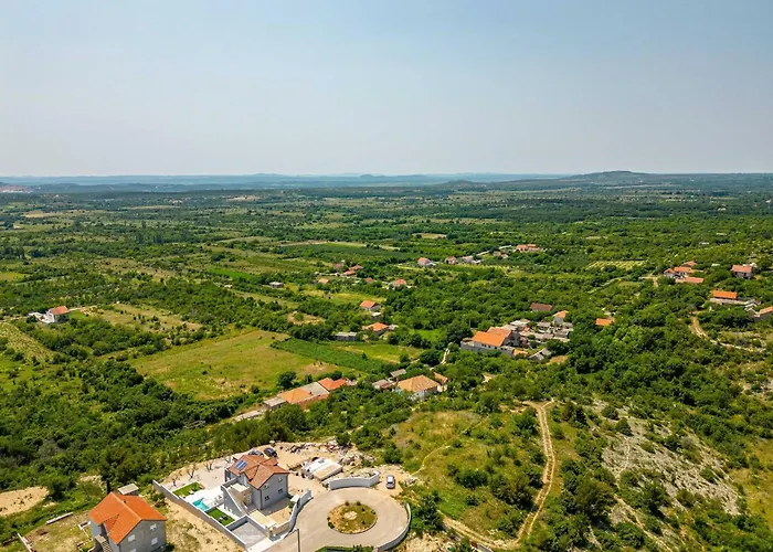My Dalmatia - Pezer With Heated Swimming Pool, Sauna And Jacuzzi * Бенковац